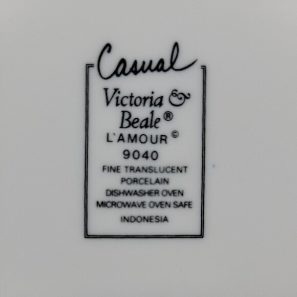 Victoria & Beale L'amour Salad Plates Bundle of 4 - Picture 7 of 10